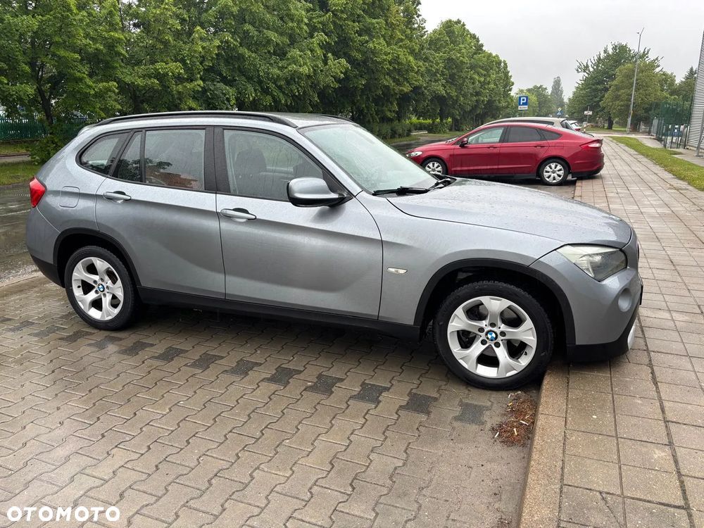 BMW X1 xDrive20d - 8