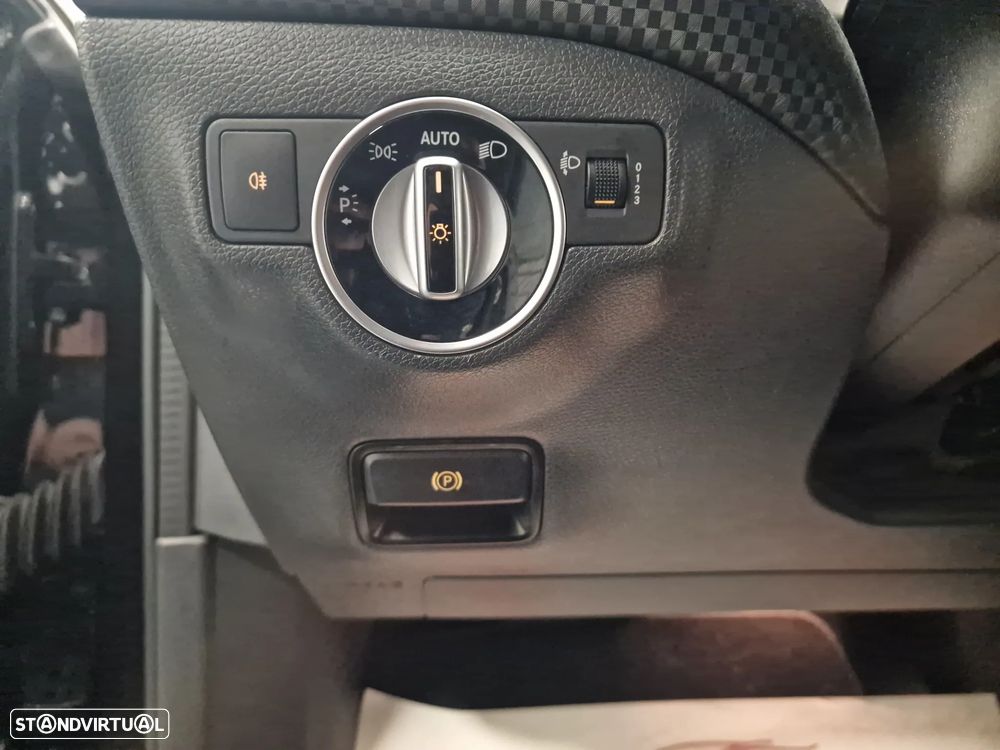 Mercedes-Benz A 180 d Urban - 47