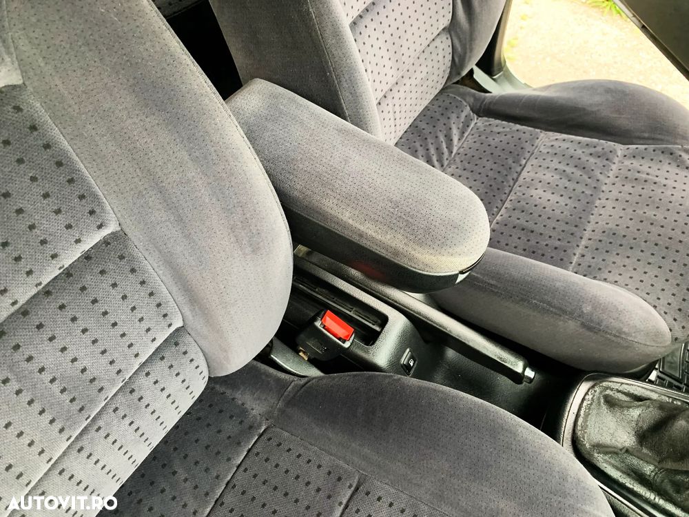 Volkswagen Golf - 15
