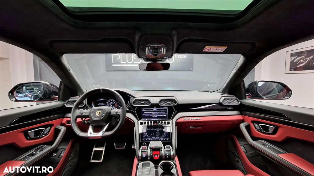 Lamborghini URUS Standard - 11