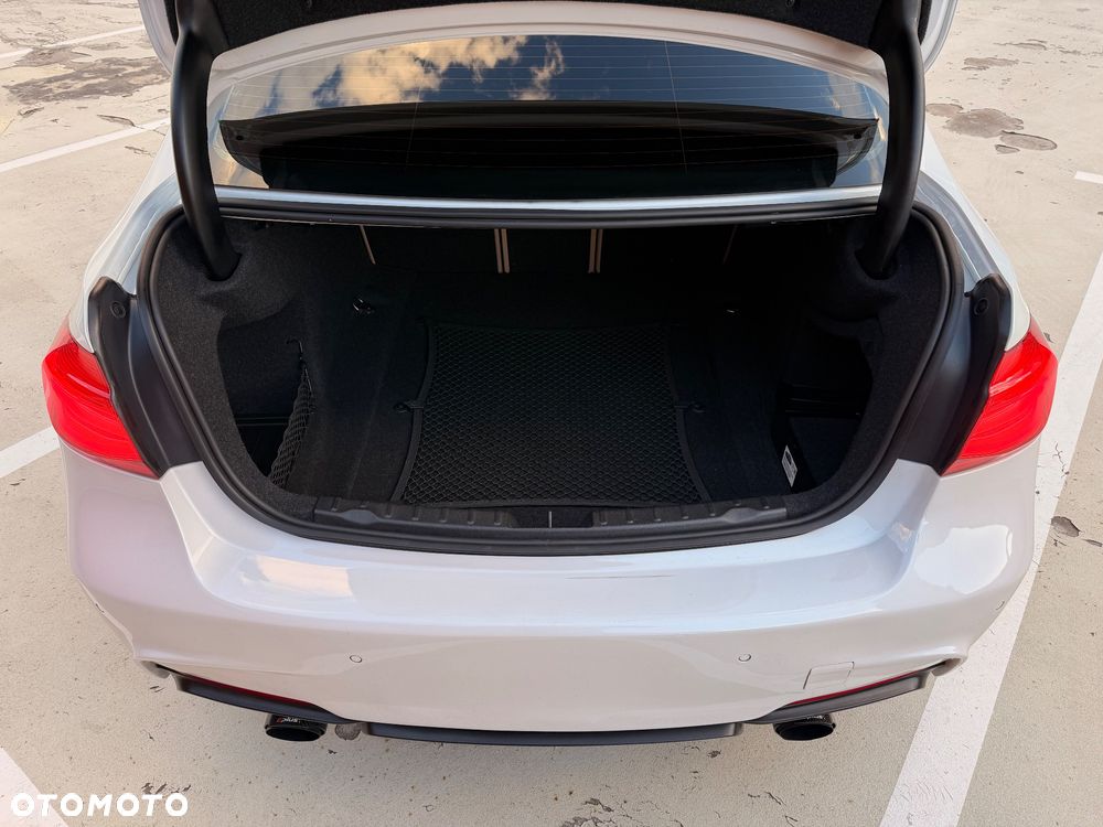 BMW Seria 3 340i GPF M Sport - 22