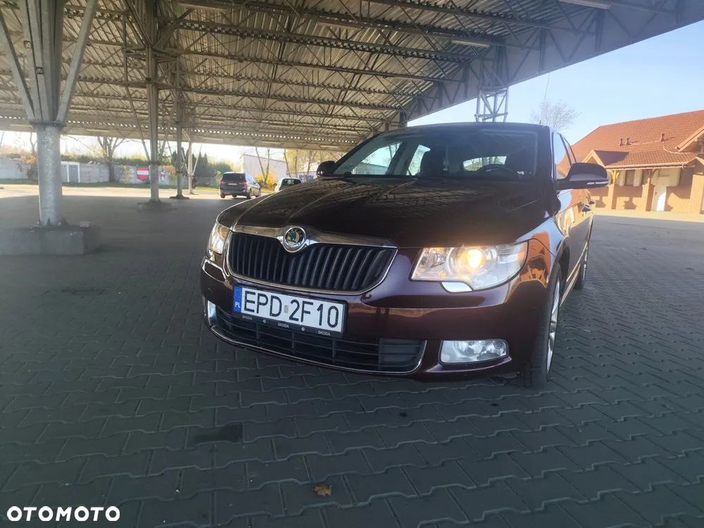 Skoda Superb 2.0 TDI Elegance - 7