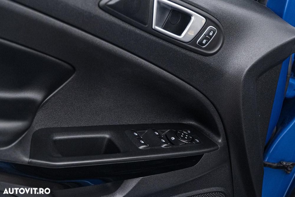 Ford EcoSport 1.0 EcoBoost Titanium - 18
