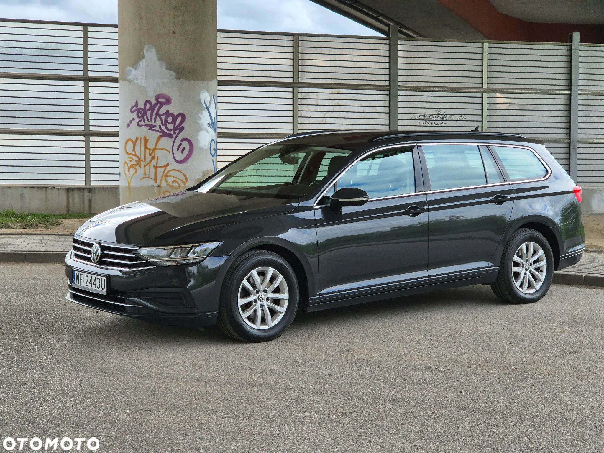 Volkswagen Passat 1.5 TSI EVO Business DSG - 1