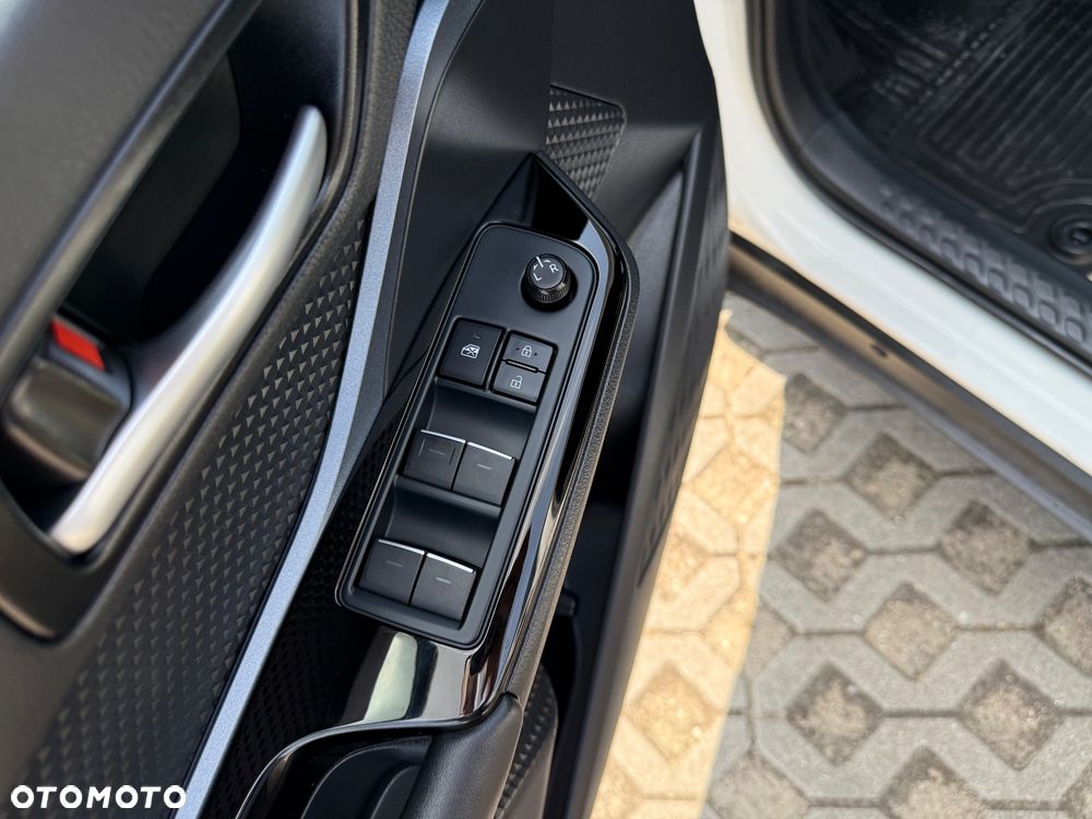 Toyota C-HR 1.2 Turbo Multidrive Allrad Club - 11