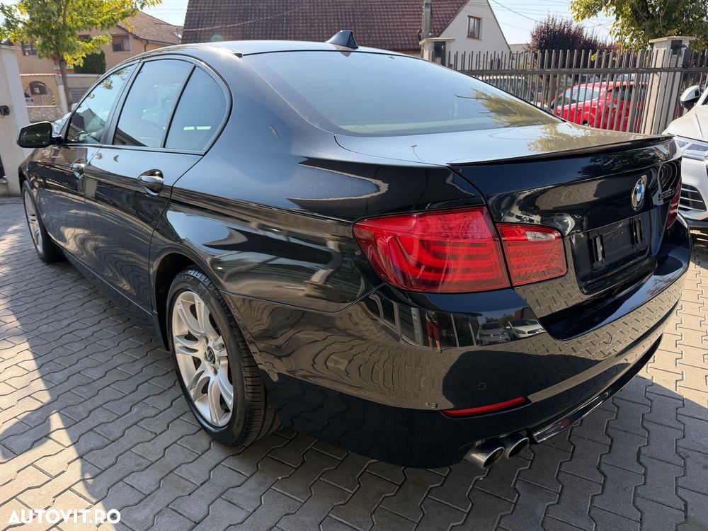 BMW Seria 5 525d Aut. - 4