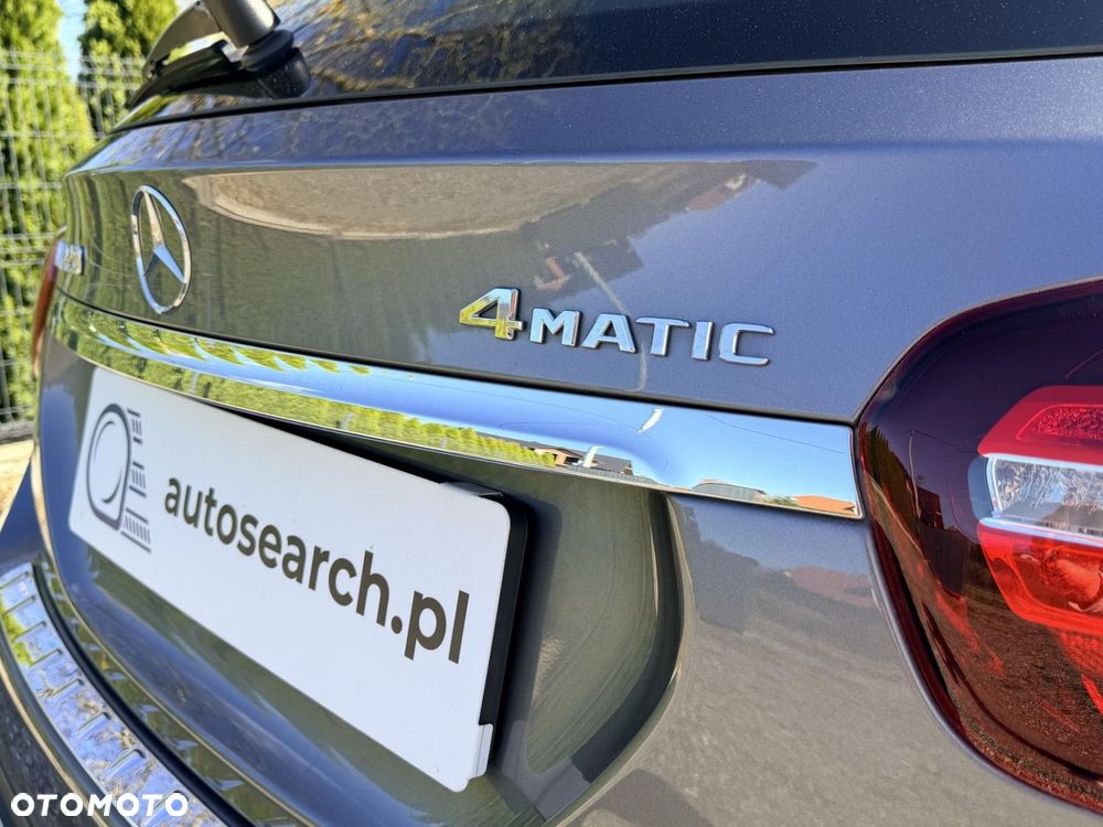 Mercedes-Benz GLA 220 4-Matic - 39