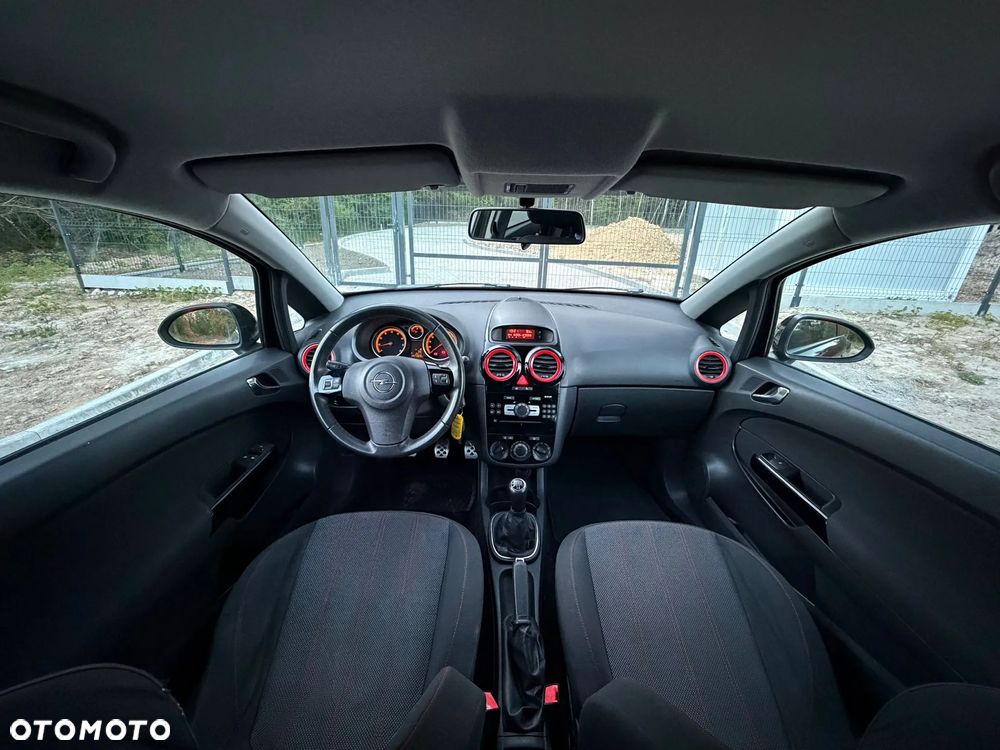Opel Corsa 1.4 16V Edition - 6