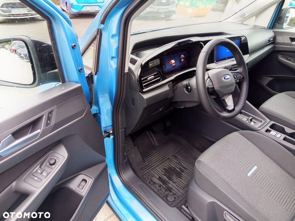 Ford Tourneo Connect Grand - 14