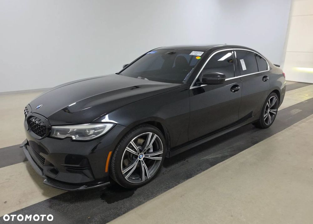 BMW Seria 3 330i M Sport - 2