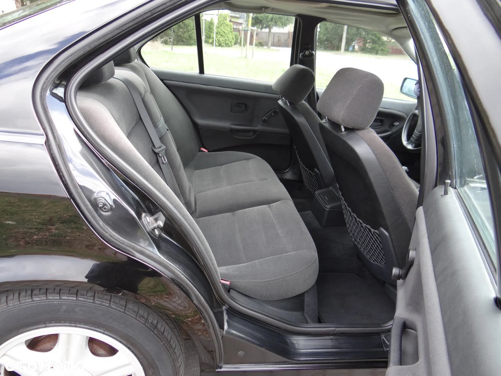 BMW Seria 3 316i - 22