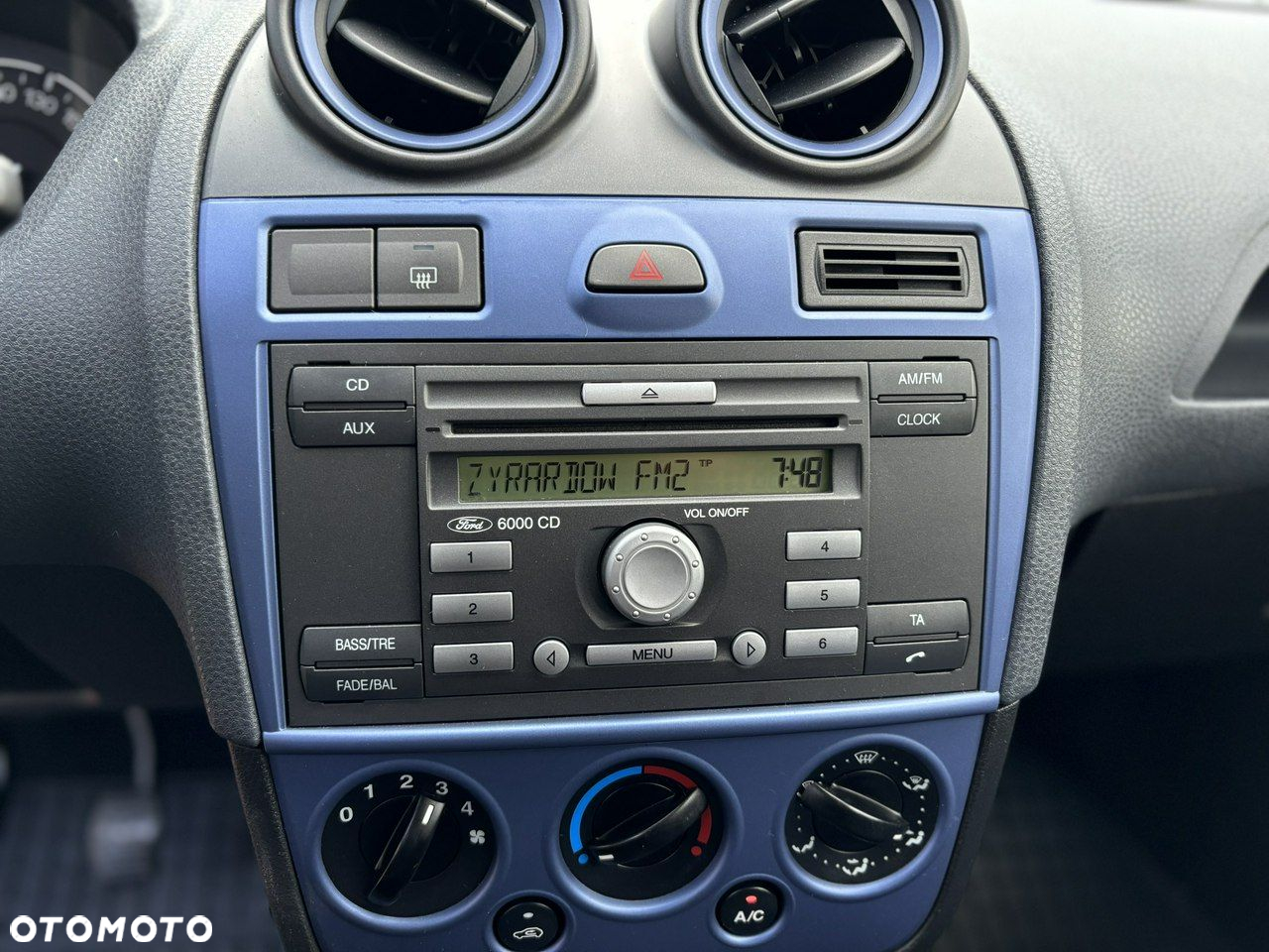 Ford Fiesta - 19