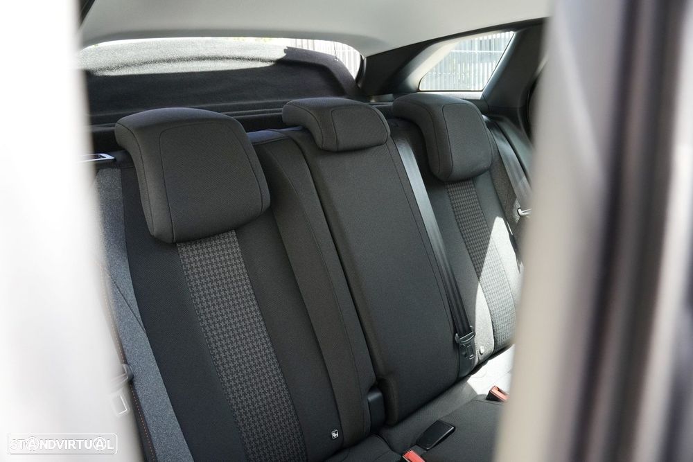 Peugeot 3008 1.2 PureTech Active - 23