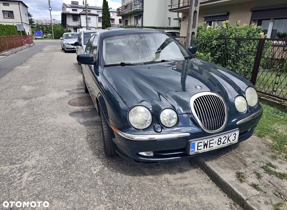 Jaguar S-Type - 2