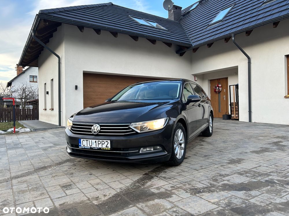 Volkswagen Passat 1.6 TDI (BlueMotion Technology) Comfortline - 1