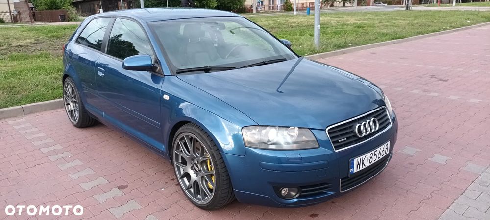 Audi A3 3-drzwiowe 3.2 quattro (DSG) S tronic Ambition - 3