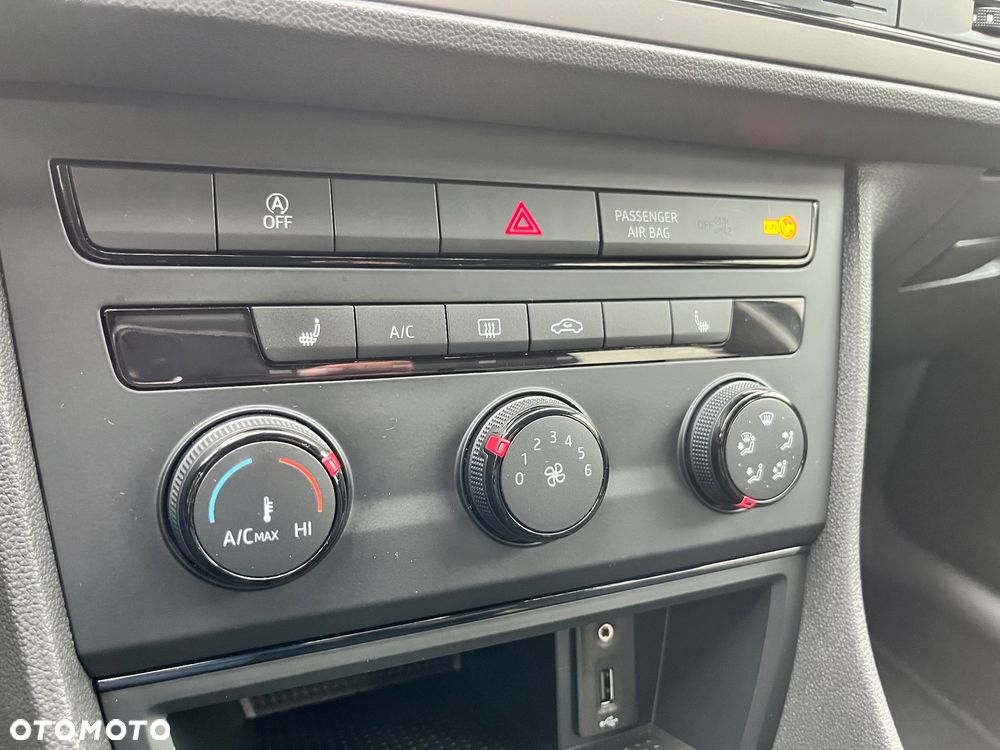 Seat Leon 1.6 TDI ECOMOTIVE Style - 27