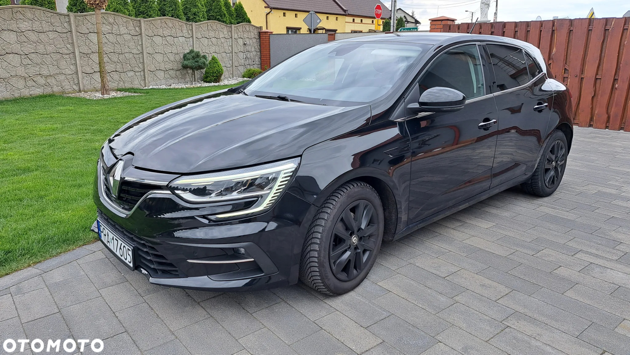 Renault Megane 1.5 Blue dCi Intens - 2