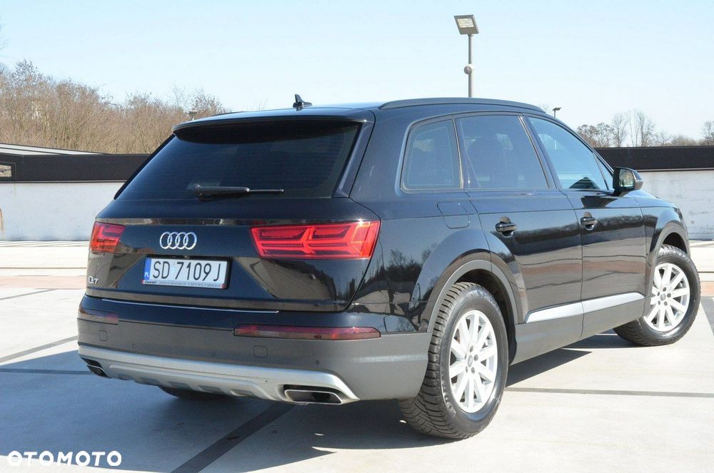 Audi Q7 - 17
