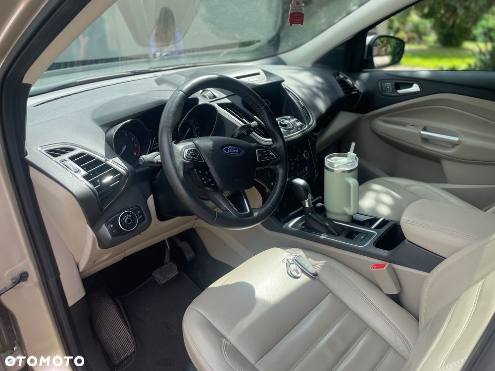Ford Escape - 5