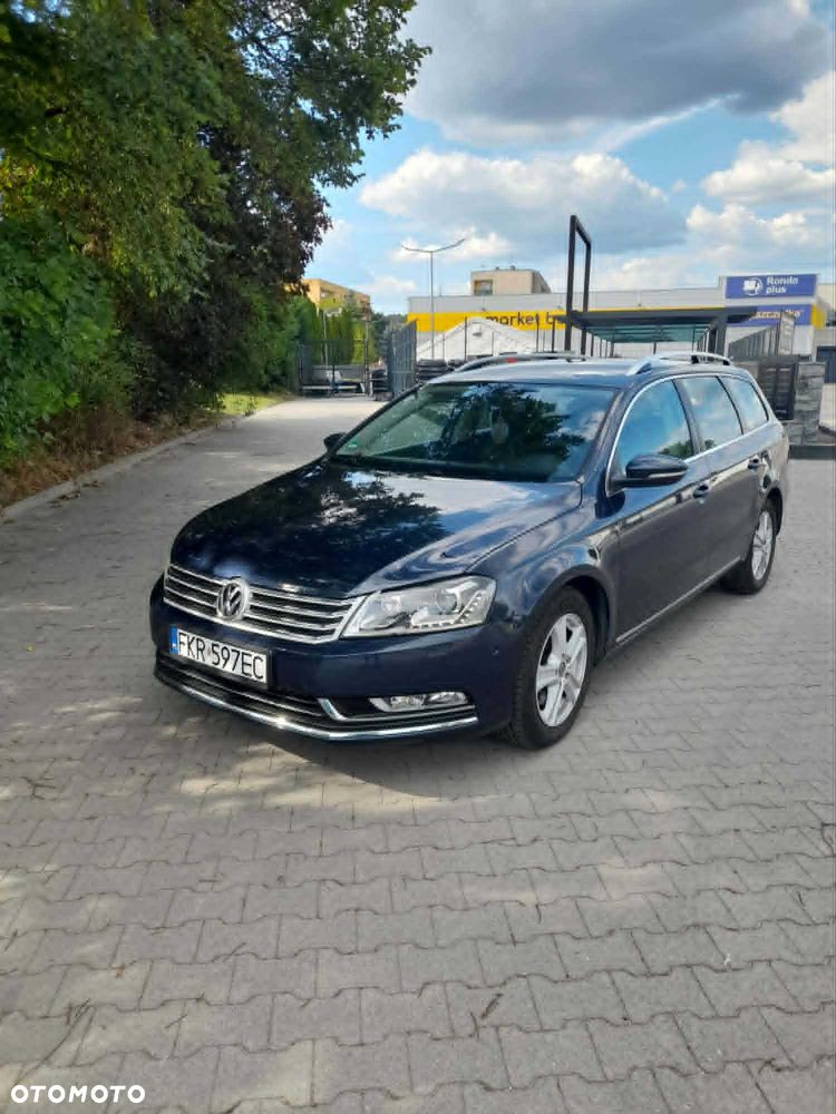 Volkswagen Passat 2011 photo 3