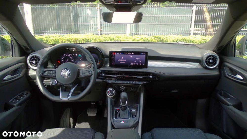 Alfa Romeo Tonale 1.3 PHEV Q4 TI - 12