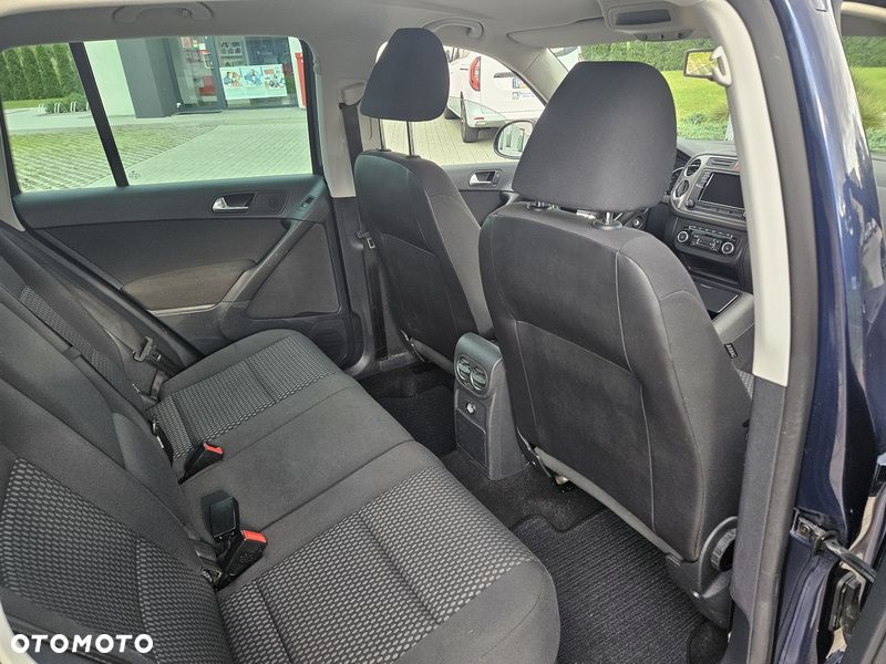 Volkswagen Tiguan - 9