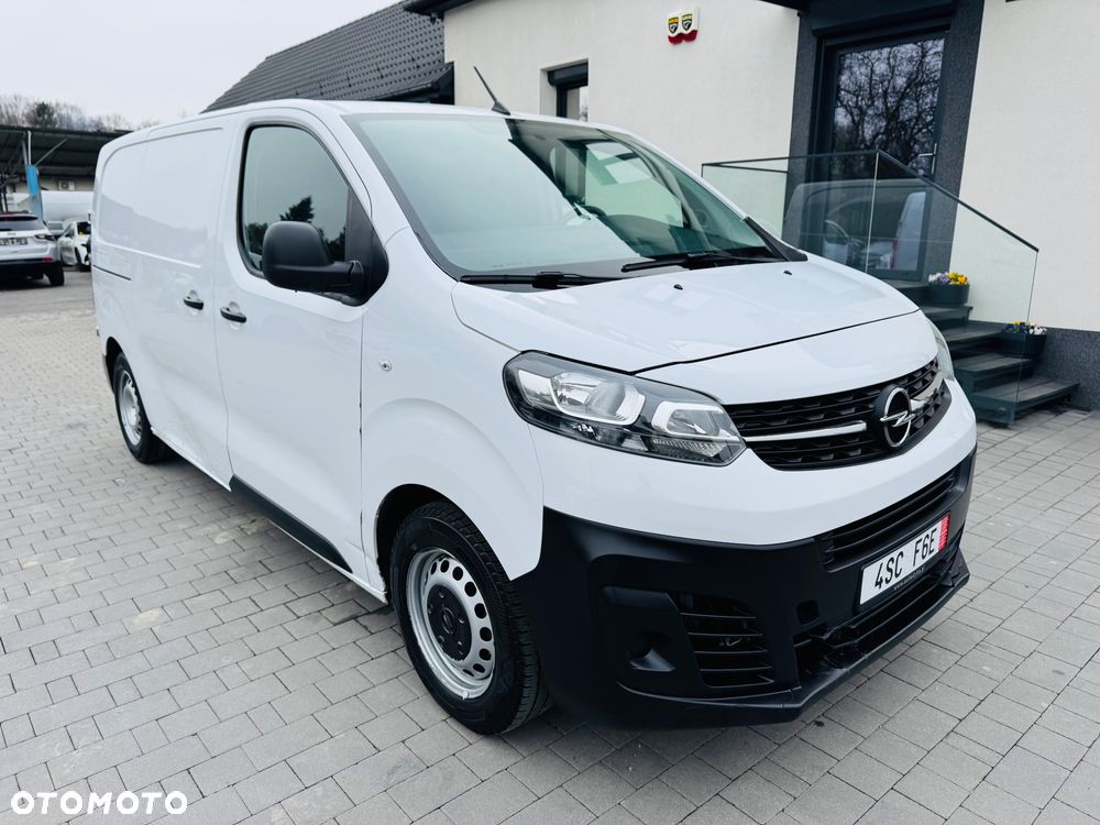 Opel Vivaro Proace Jumpy Scudo - 2