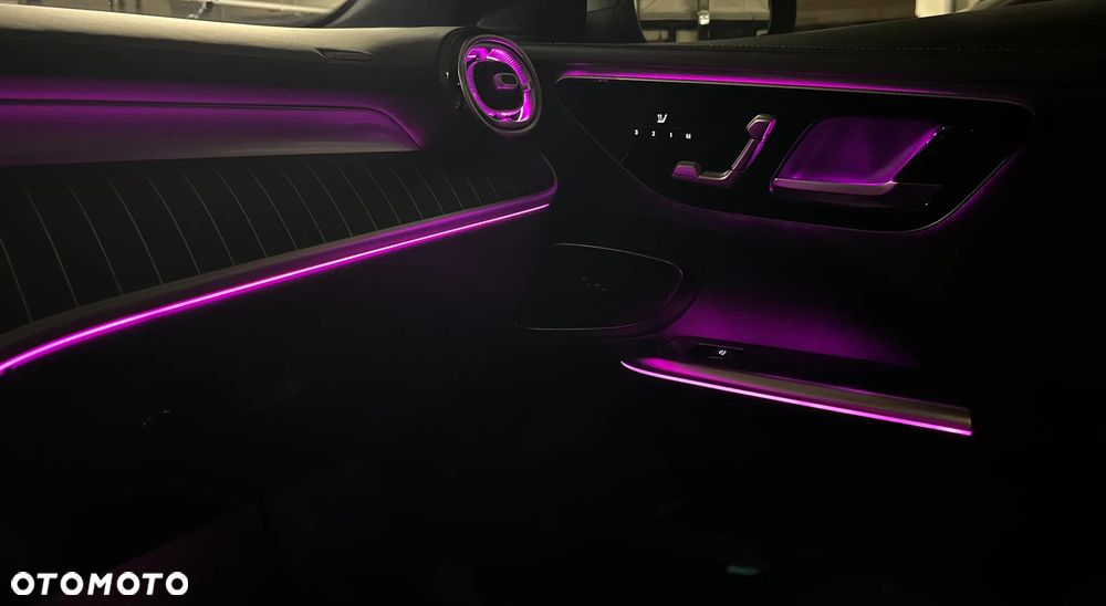 Mercedes-Benz Klasa C 200 4MATIC 9G-TRONIC - 21