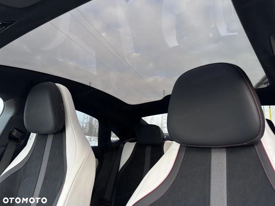 Mercedes-Benz CLA 220 mHEV 4-Matic 8G-DCT - 9