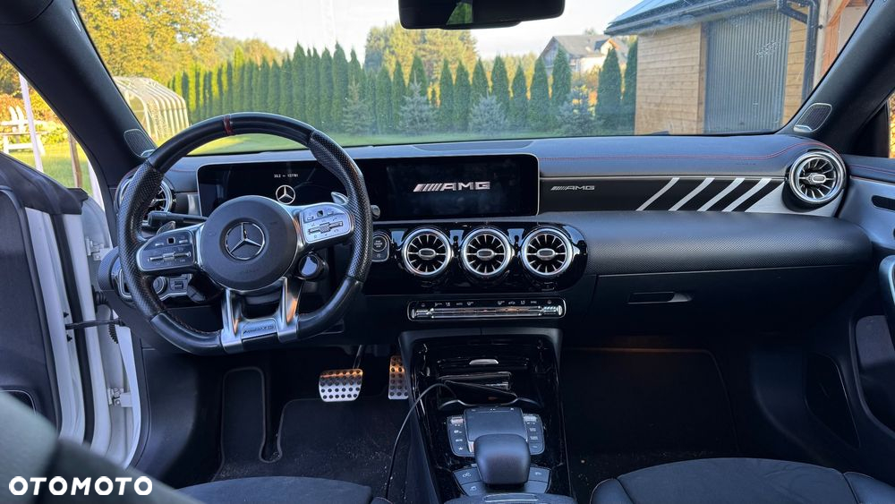 Mercedes-Benz CLA AMG 45 4-Matic 8G-DCT - 5
