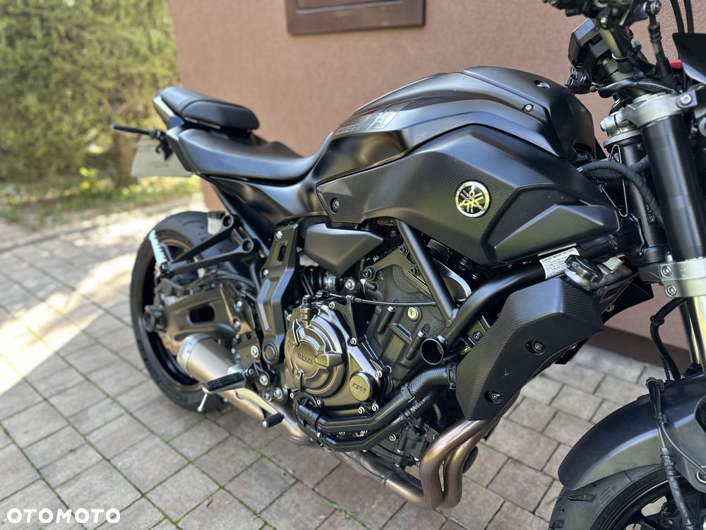 Yamaha MT - 7