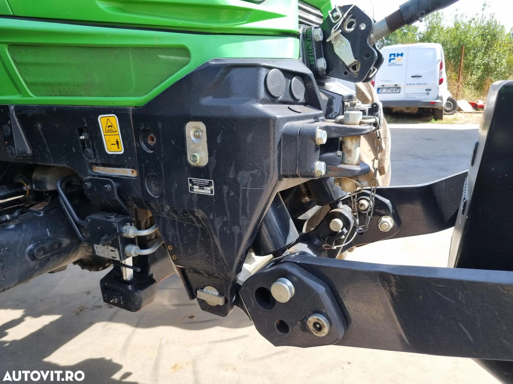 Deutz-Fahr 6215 - 17