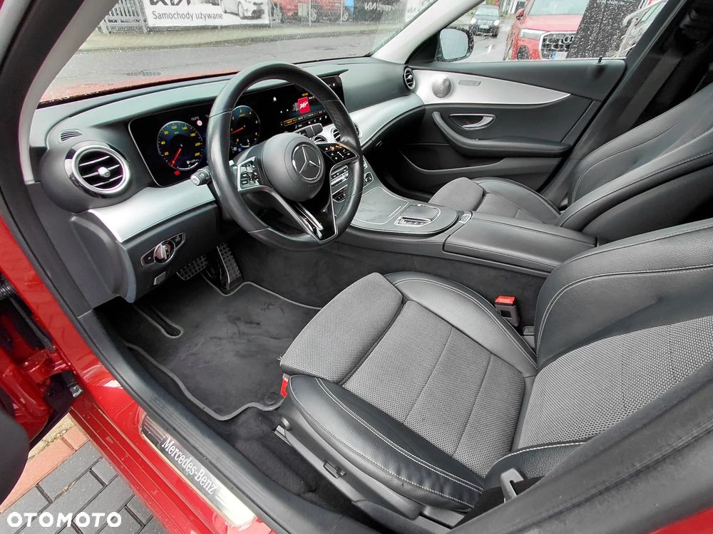 Mercedes-Benz Klasa E 220 d 4-Matic Avantgarde - 9