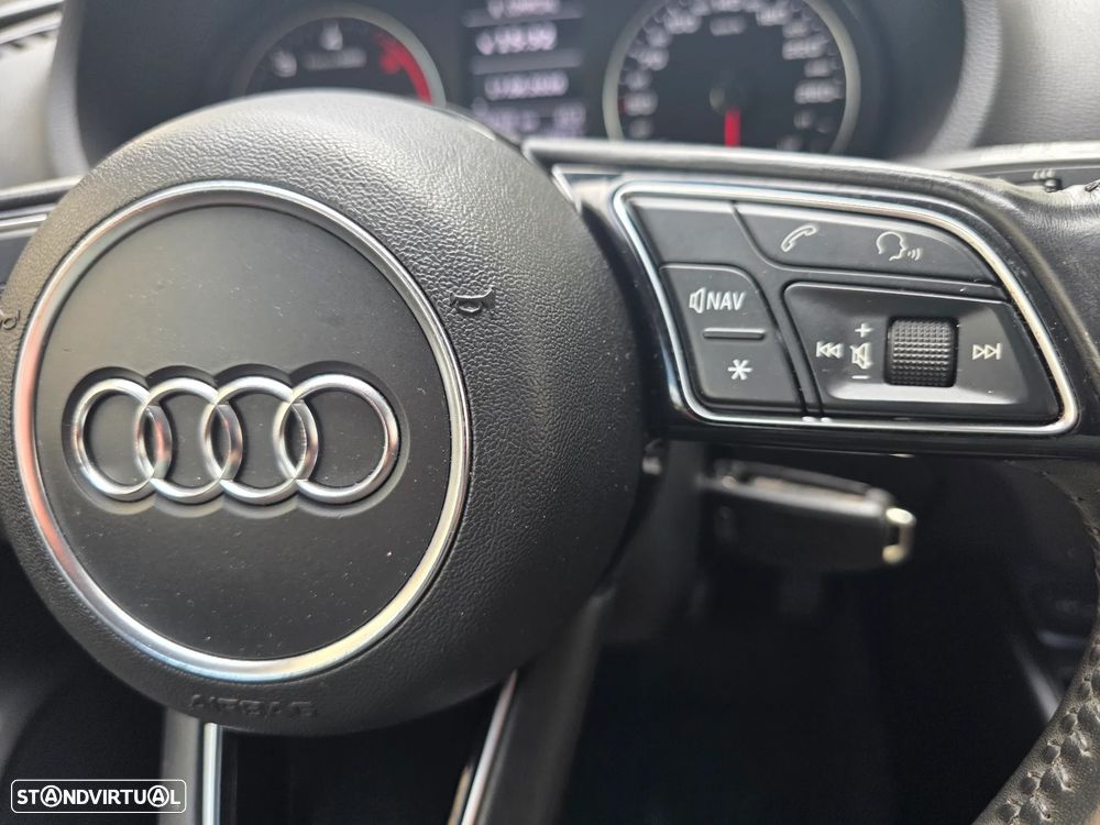 Audi A3 Sportback 1.6 TDI Design - 31