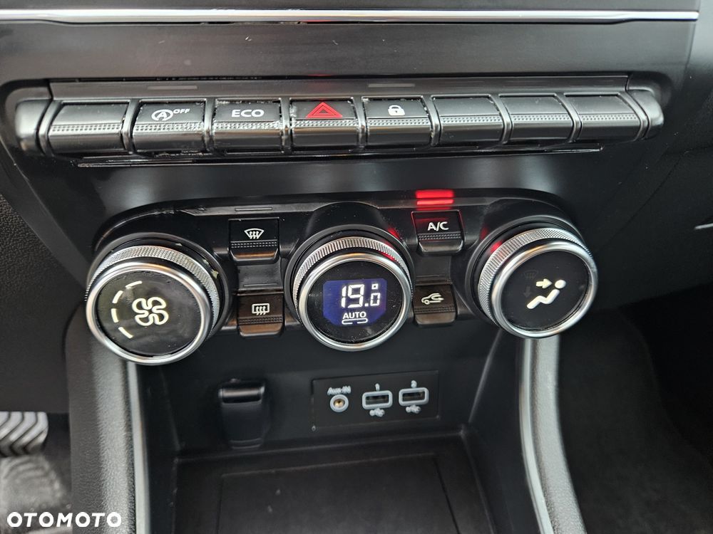 Renault Captur 1.3 TCe mHEV Zen EDC - 34