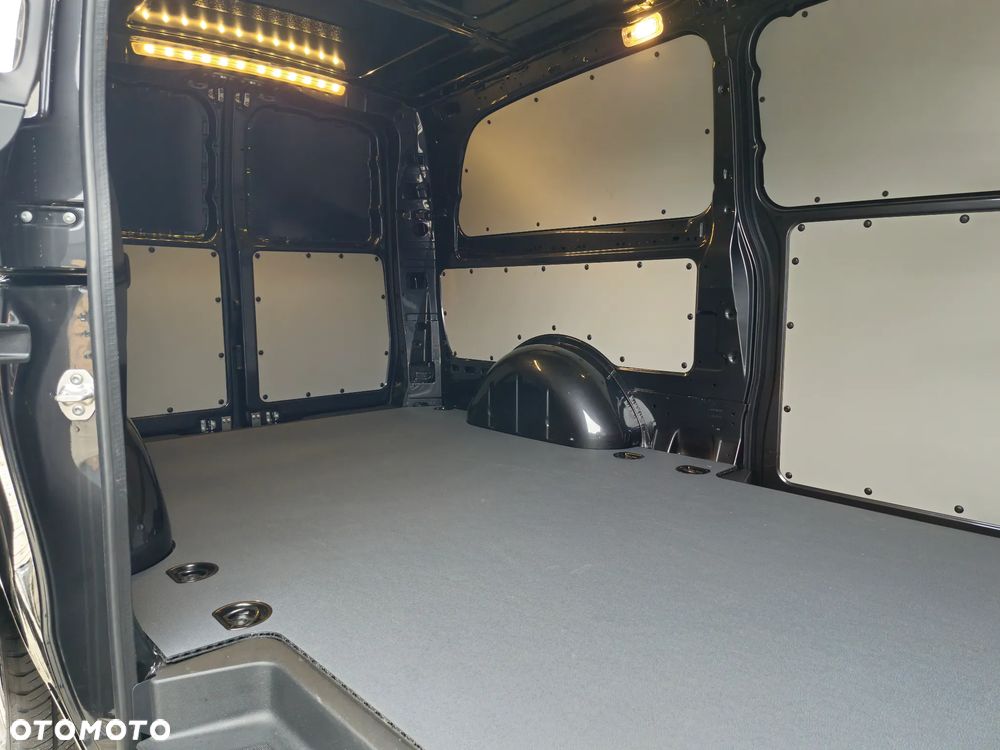 Mercedes-Benz Vito 119 - 18