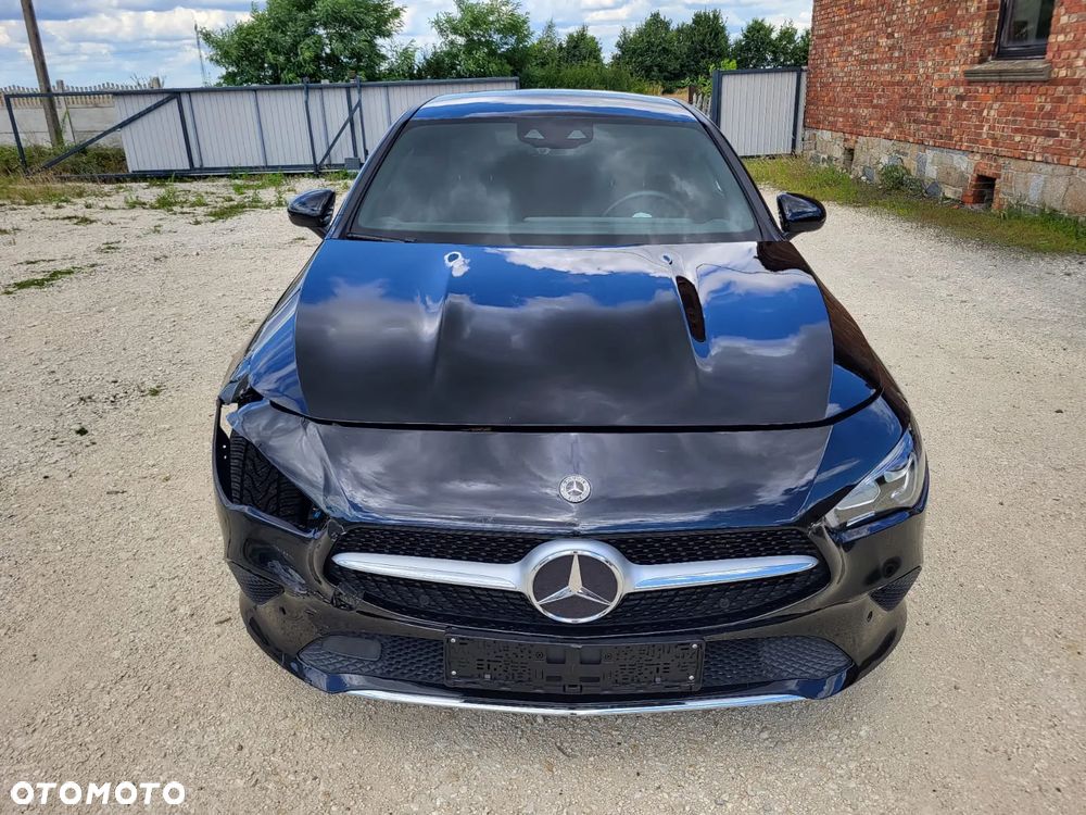 Mercedes-Benz CLA 180 7G-DCT Progressive Line Advanced - 3