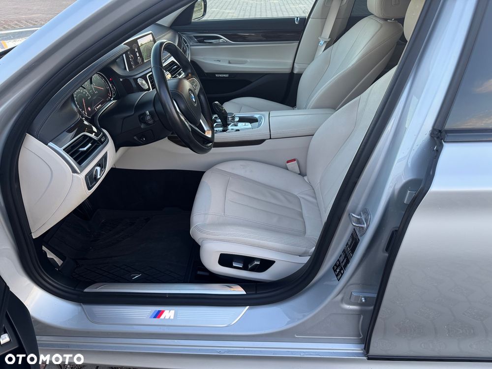 BMW Seria 7 730d xDrive - 6