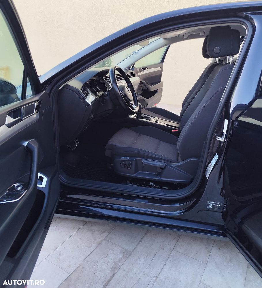 Volkswagen Passat - 5