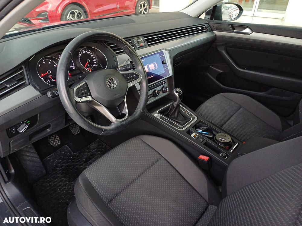 Volkswagen Passat 1.5 TSI ACT Trendline - 10