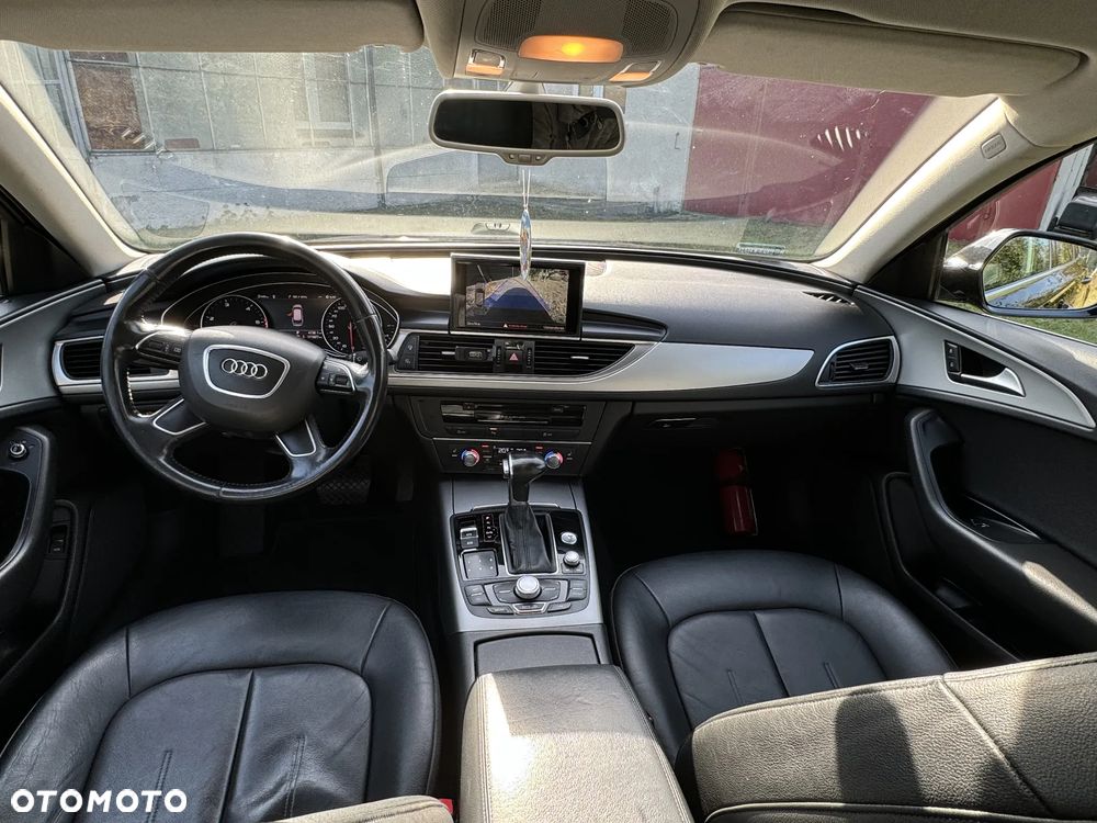 Audi A6 - 6