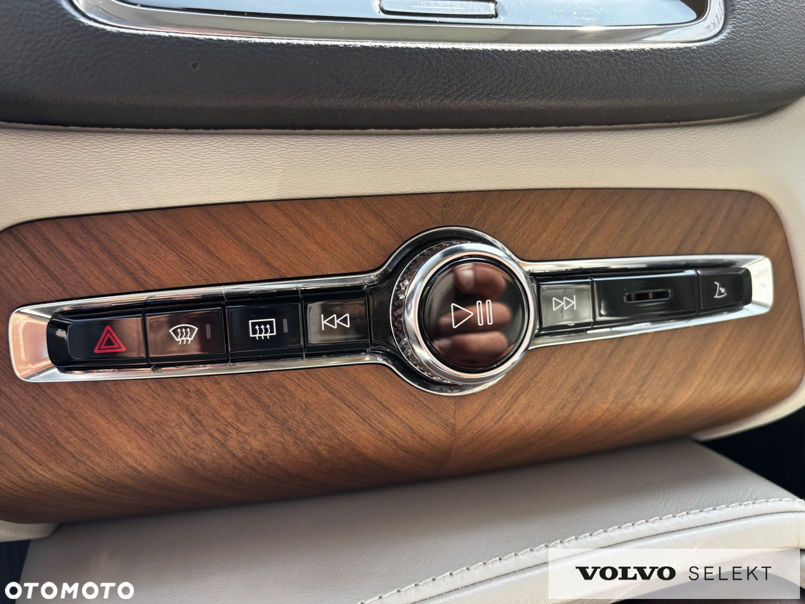 Volvo XC 90 - 14