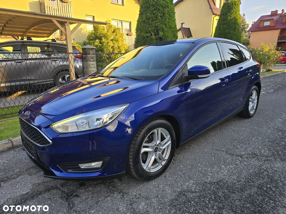 Ford Focus 1.0 EcoBoost Gold X (Edition) - 4