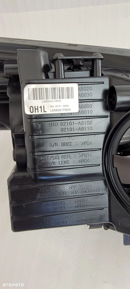 LAMPA LEWA PRZÓD SOCZEWKA HYUNDAI i30 II 2011-2017 92101-A6020 GDe - 10
