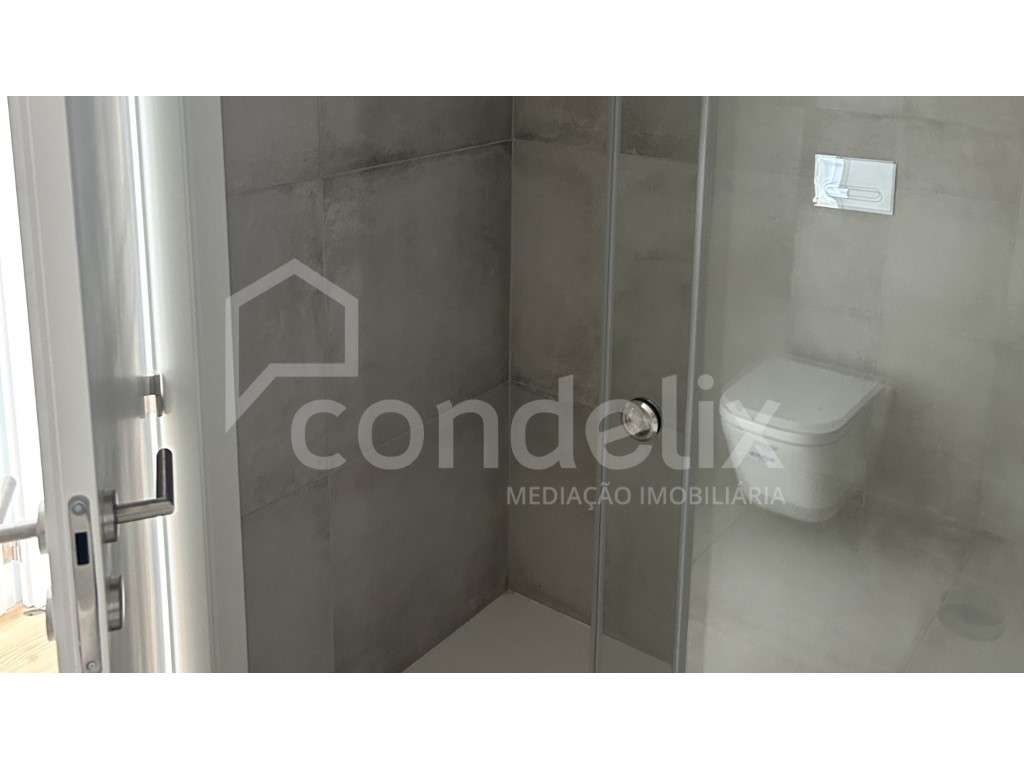 Apartamento T1 para arredamento em Paranhos - Grande imagem: 4/10