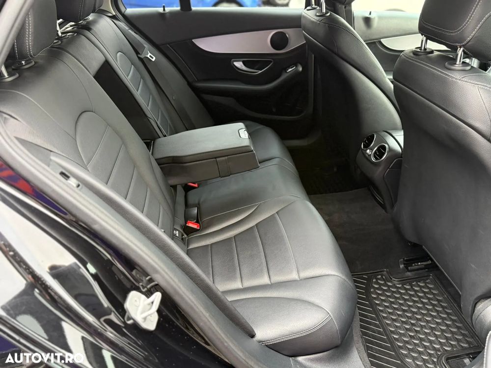 Mercedes-Benz C 250 d 4MATIC Aut. - 34