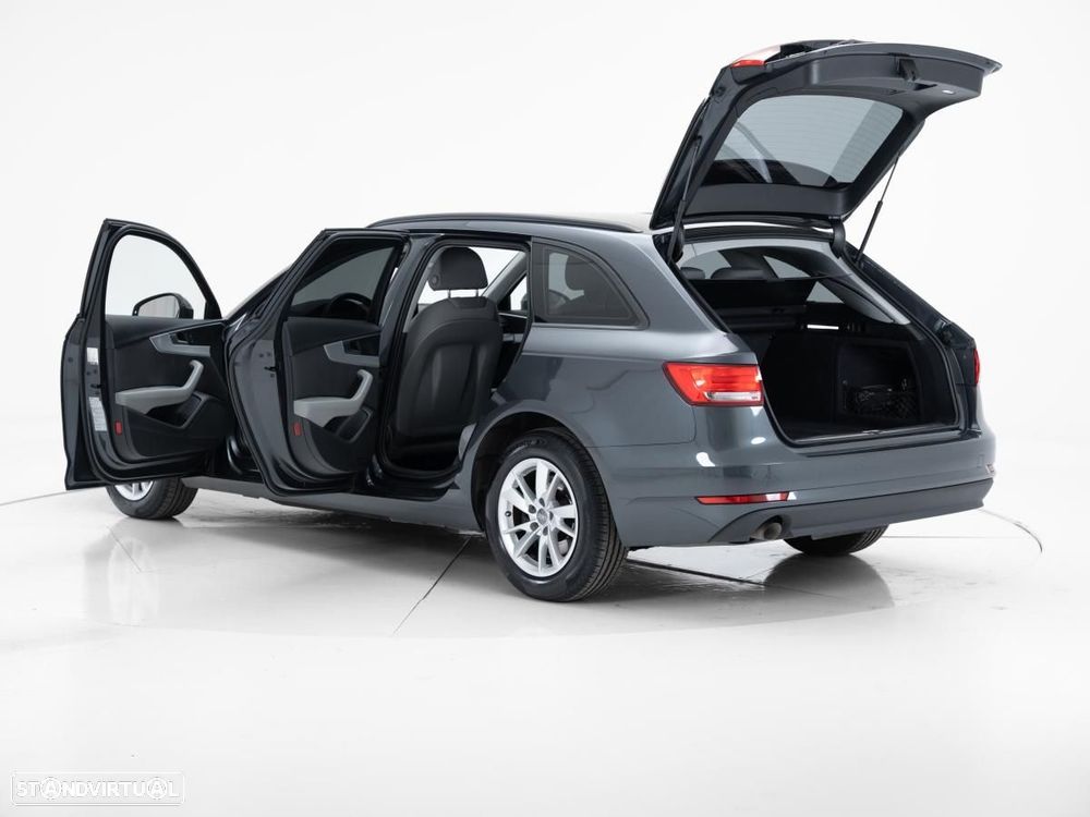 Audi A4 Avant 2.0 TDI Advance - 7