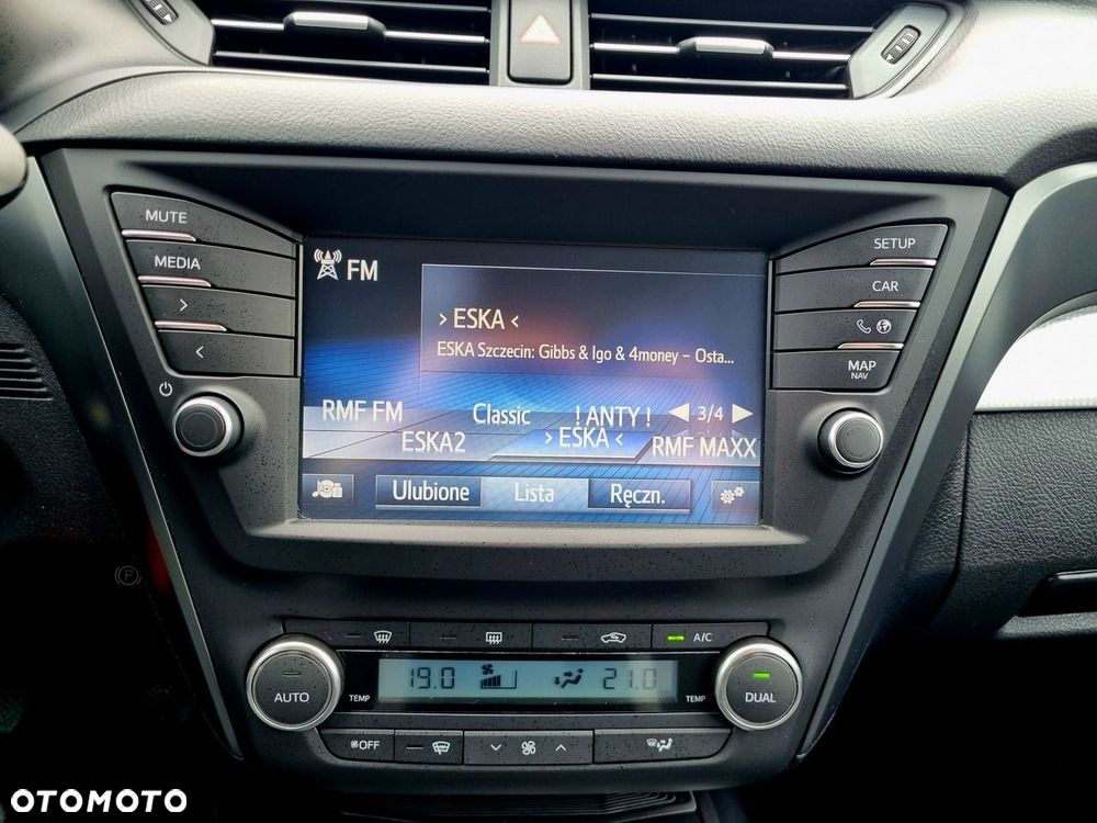 Toyota Avensis 1.8 Style - 18