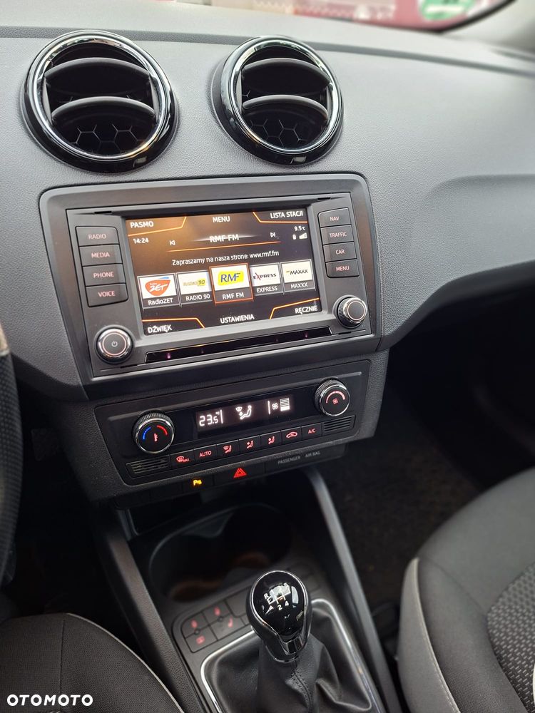 Seat Ibiza 1.2 TSI CONNECT - 4